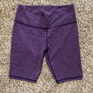 Lululemon biker shorts size 6